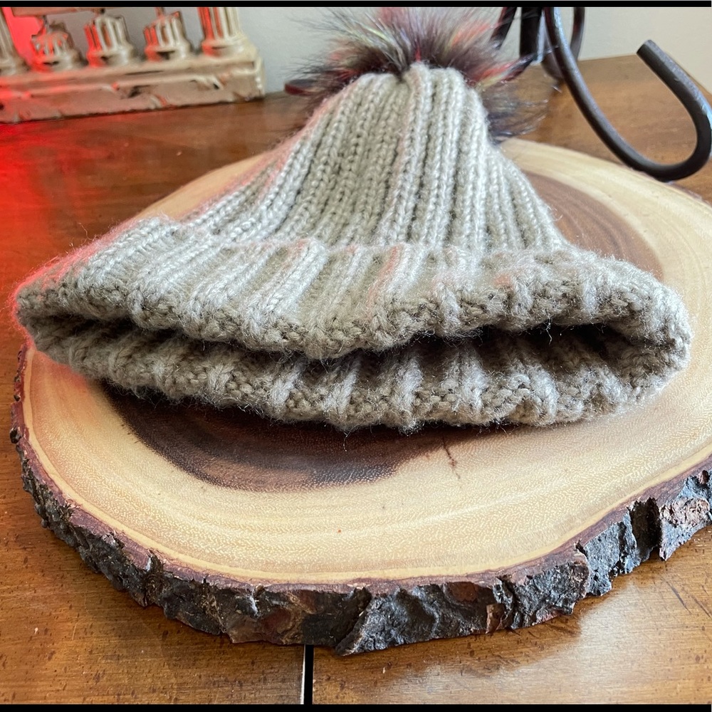 Hoodie cap hat with fuzzy ball, light brown red neon green & blue black ball fun - Picture 4 of 4